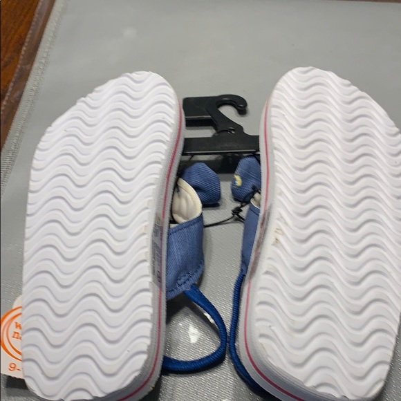 Toddler flip flops - Picture 3 of 3